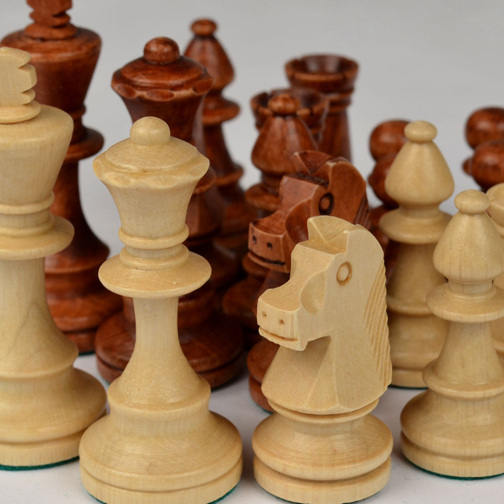Staunton No. 4 Tournament Chess Pieces with Wooden Box, 3.1