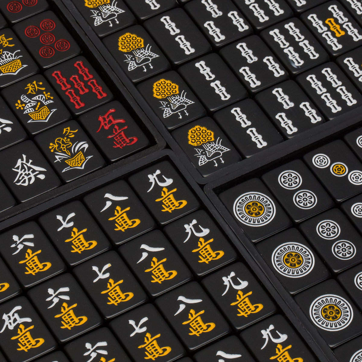 Japanese Riichi Mahjong Set - Black Standard Size Tiles and Vinyl