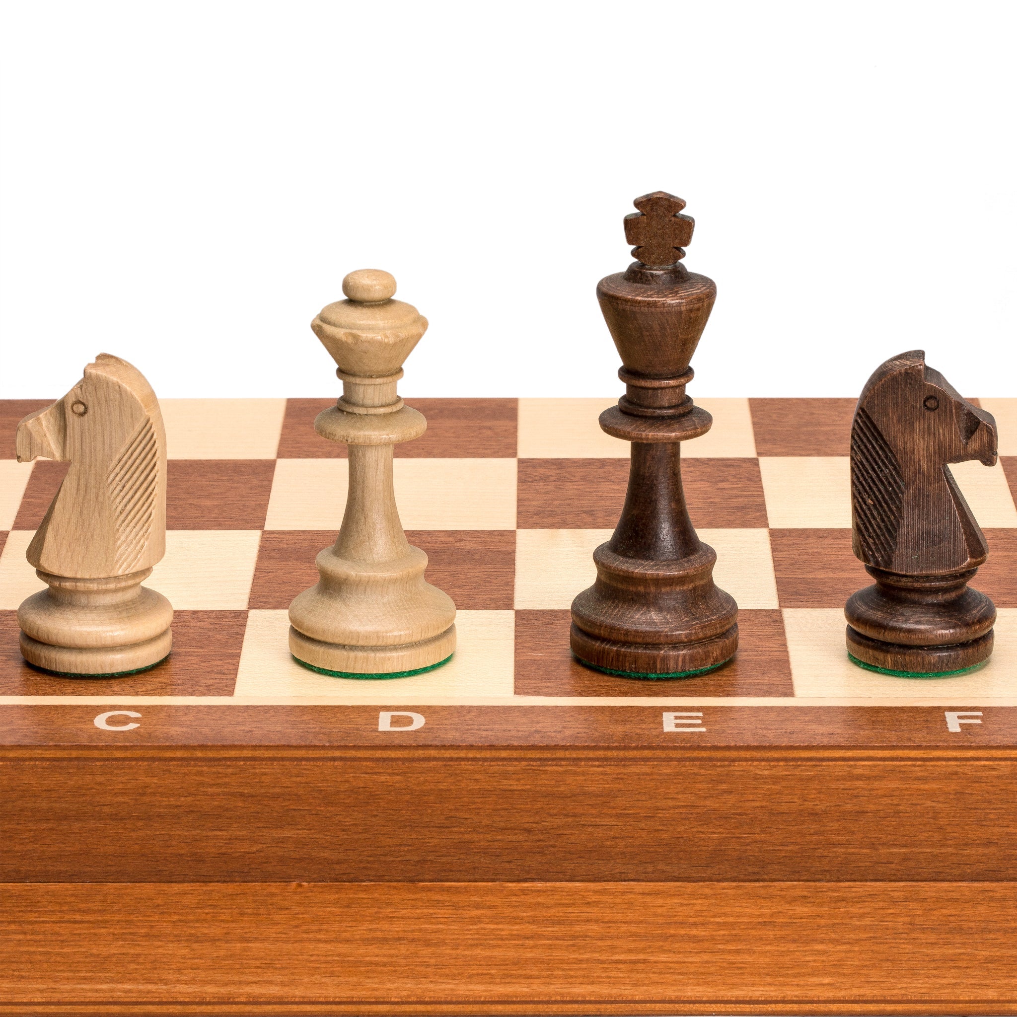Staunton No. 6 Tournament Chess Pieces in Wooden Box, 3.9-Inch